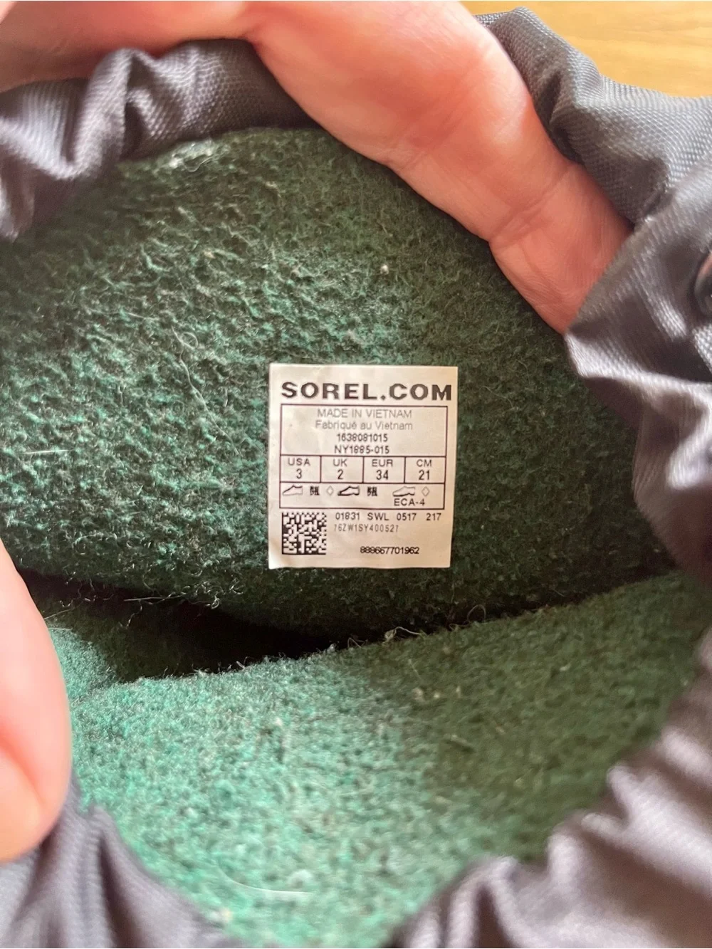Sorel Black Boots with Green Felt Lining